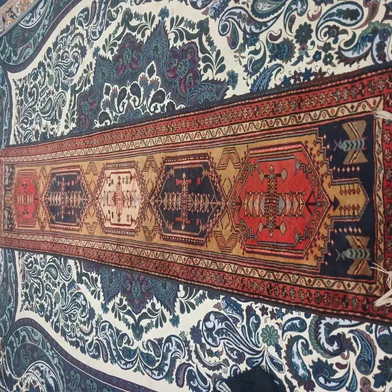 فرش کناره دستبافت قدیمی|فرش|قرچک, داوود آباد|دیوار