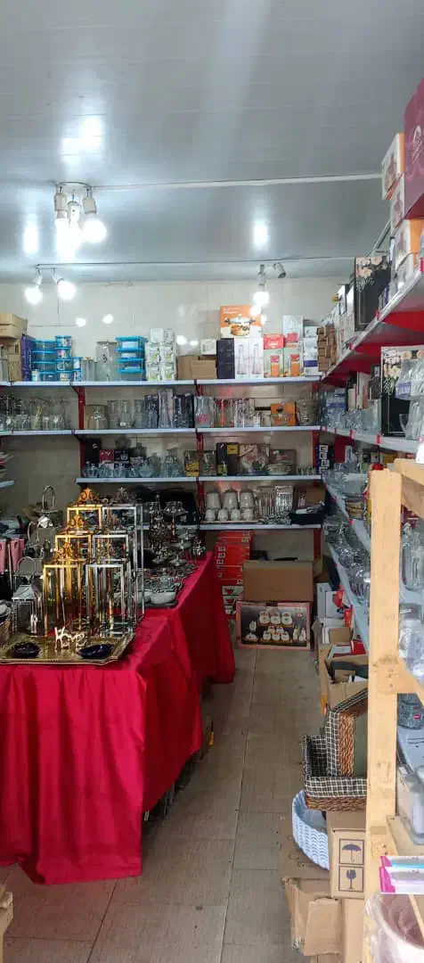 مغازه ۲۱ متری حمیدیان چهاره اول مدرسه فرش گیلان|فروش مغازه و غرفه|رشت, حمیدیان|دیوار