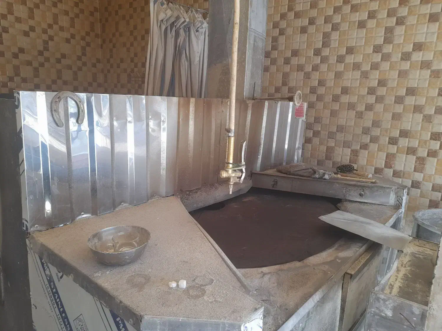 واگذاری مغازه نانوایی آزاد پز|کافی‌شاپ و رستوران|خمینی‌شهر, |دیوار