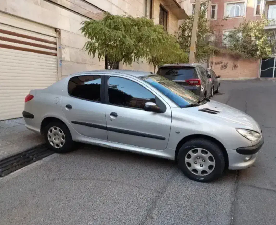 پژو۲۰۶sdتیوفایوV8|خودرو سواری و وانت|نهاوند, |دیوار