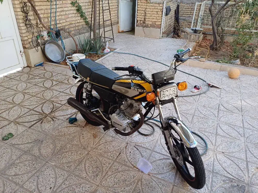 فروش یک عدد موتور سیکلت کبیر مدل 1397|موتورسیکلت|شیراز, عفیفآباد|دیوار