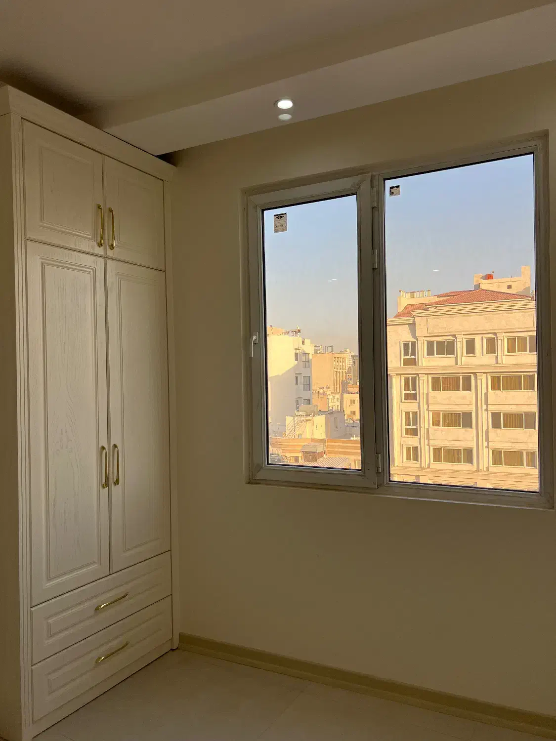 ۱۰۰متر ۲خواب/کلیدنخورده/غرق نور/خوش نقشه/نزدیک حرم|فروش آپارتمان|مشهد, چهارباغ|دیوار