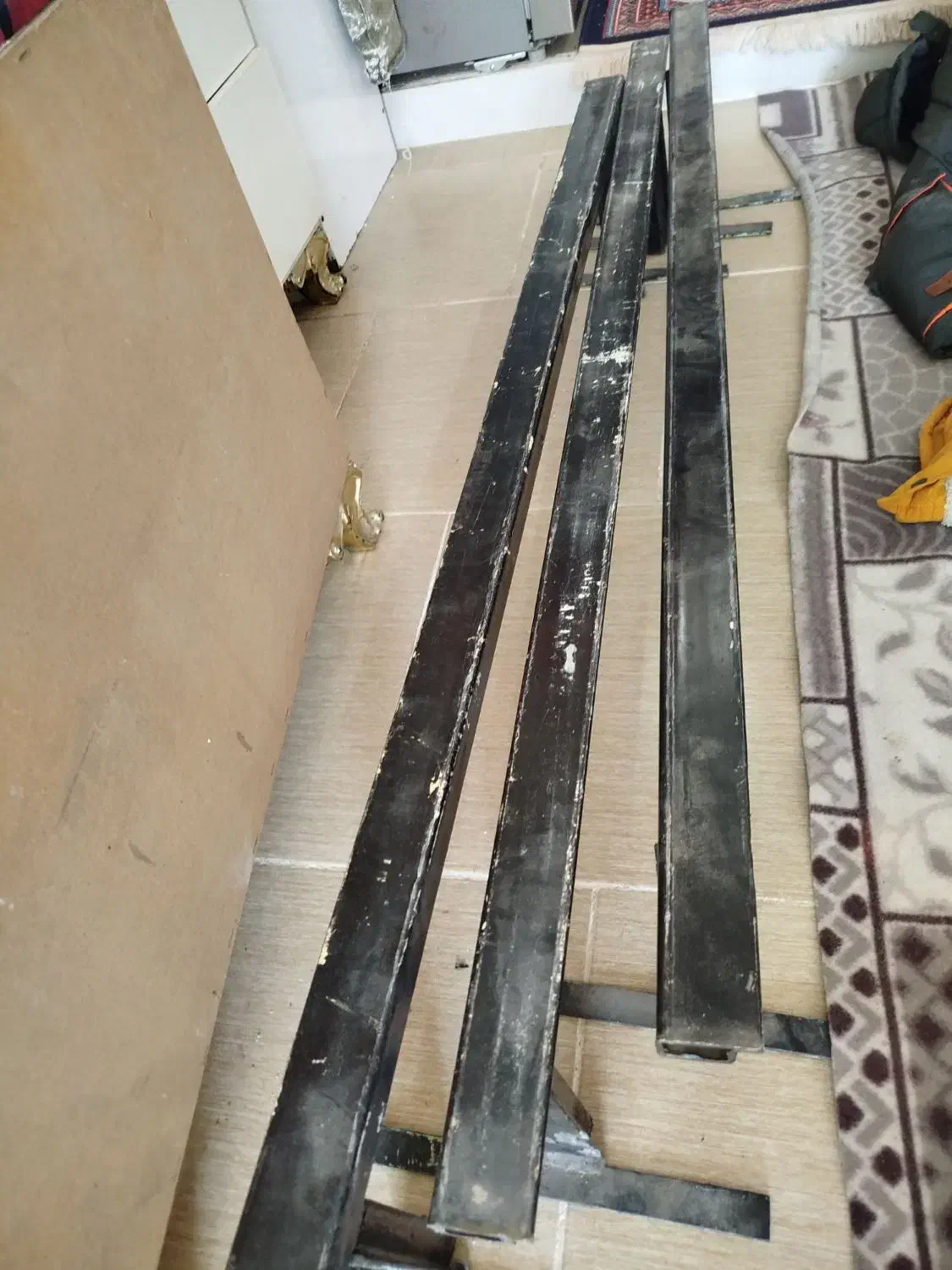 پایه تخت|تشک تختخواب|محمدشهر, محمدشهر|دیوار