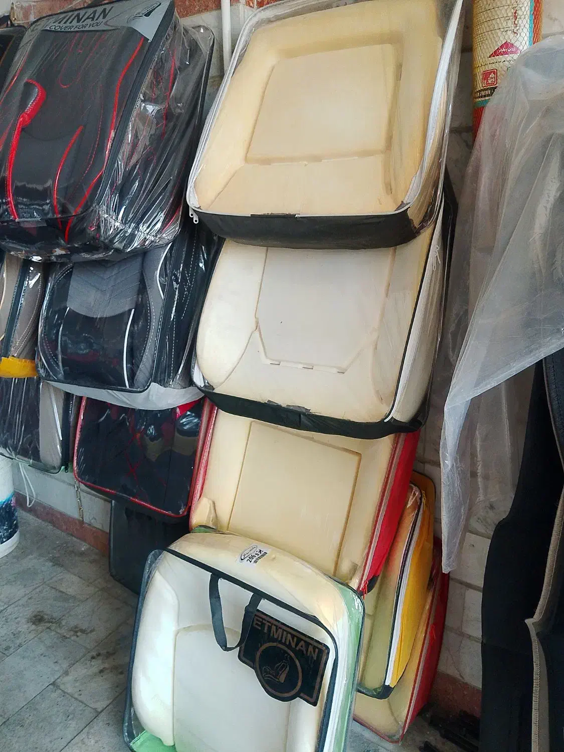 تعمیرات صندلی تودوزی روکش صندلی کفی سه بعدی|خدمات موتور و ماشین|ملارد, |دیوار