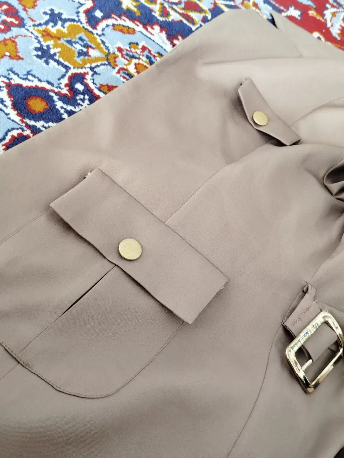 مانتو|لباس|داراب, |دیوار