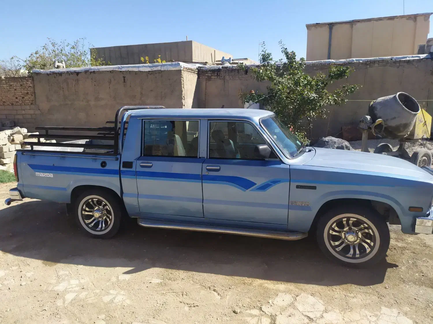 مزدا دو کابین|خودرو سواری و وانت|کبودرآهنگ, |دیوار