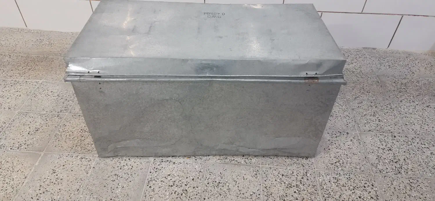 چمدان فلزی خیلی بزگ|ابزارآلات|لنجان, |دیوار