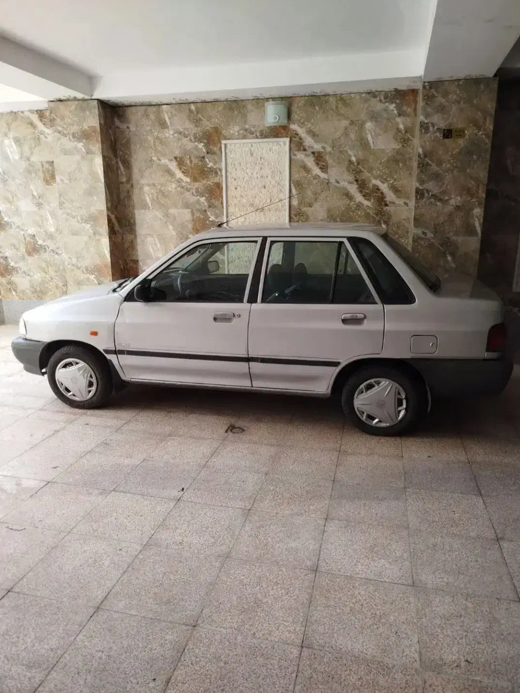 پراید صندوق دار مدل ۸۴ کامل انژکتور نقره ایی|خودرو سواری و وانت|ازنا, |دیوار