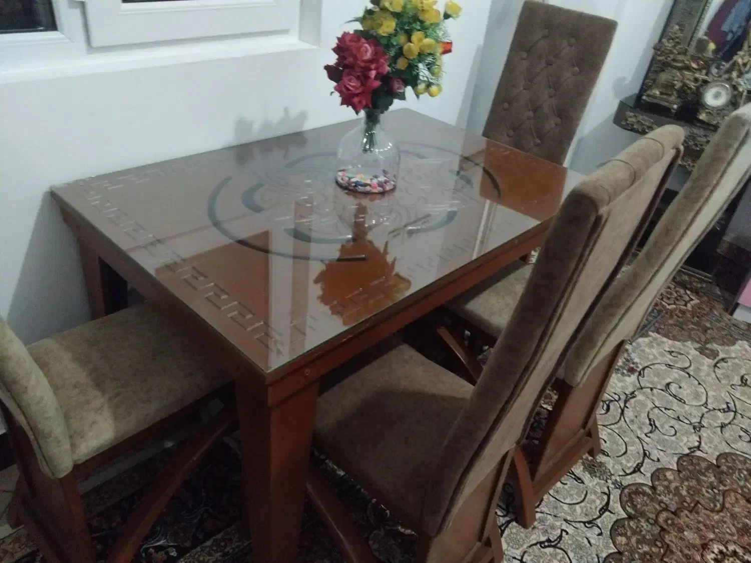 میز غذا خوری ۴ نفره|میز و صندلی غذاخوری|اقبالیه, |دیوار