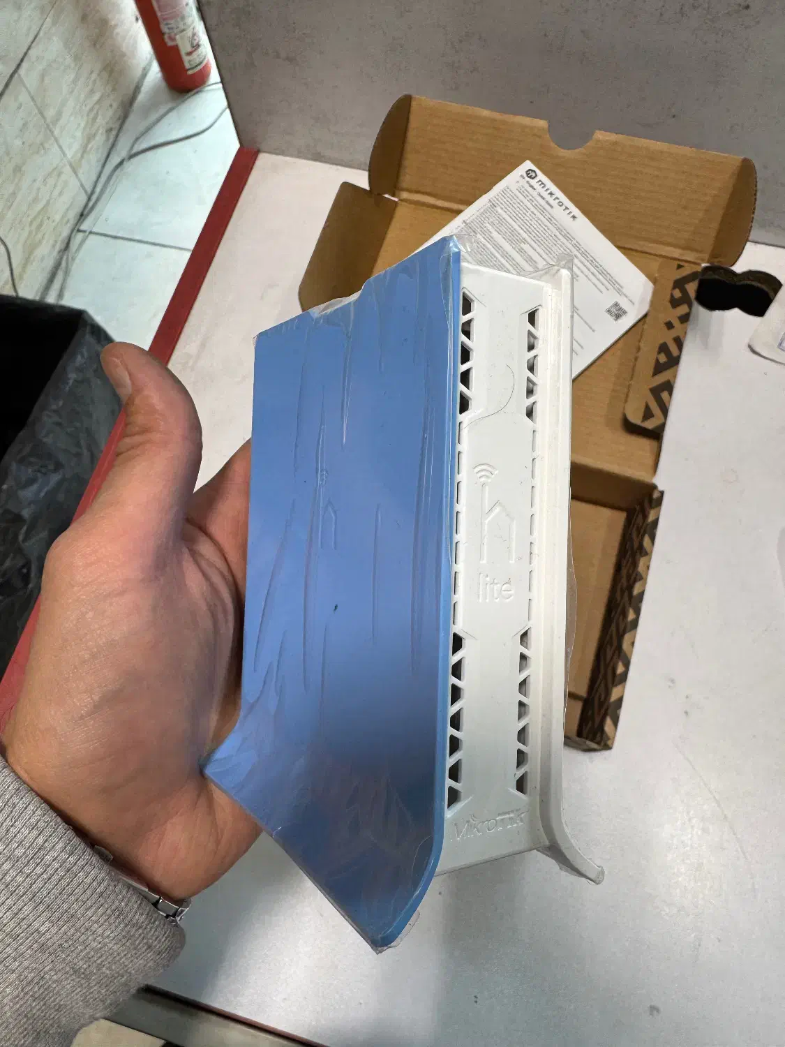 یک عدد روتر میکروتیک مدل HAP Lite|مودم و تجهیزات شبکه|رشت, فلسطین|دیوار