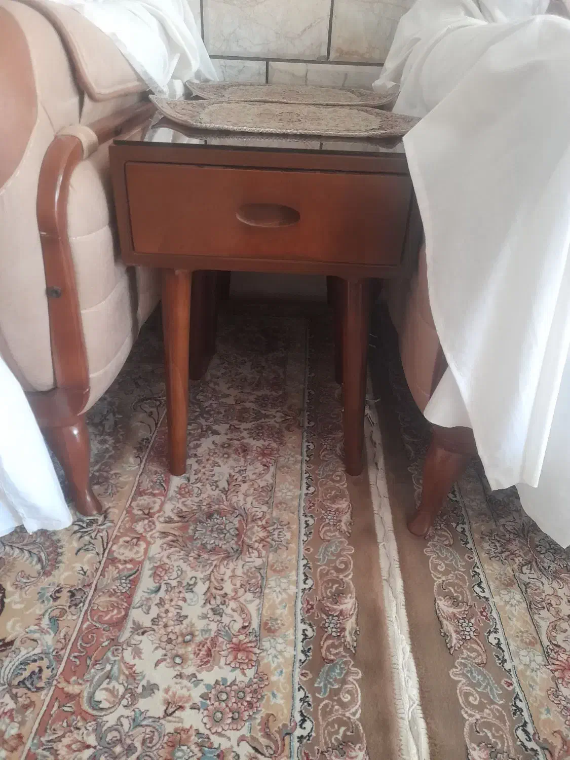 میز با دو تا عسلی|مبلمان خانگی و میز عسلی|دلیجان, |دیوار