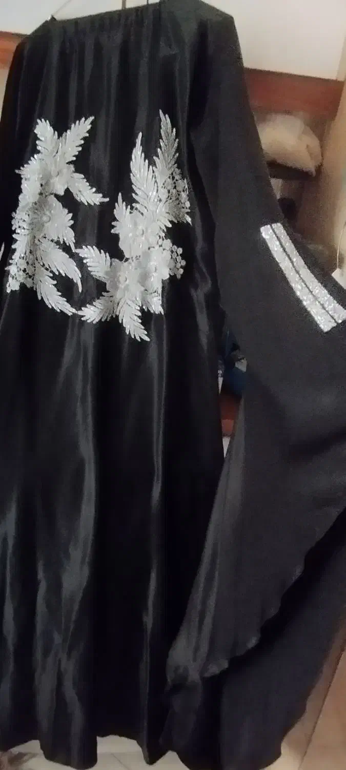 عبا کویتی‌در حد نو|لباس|پیشوا, |دیوار