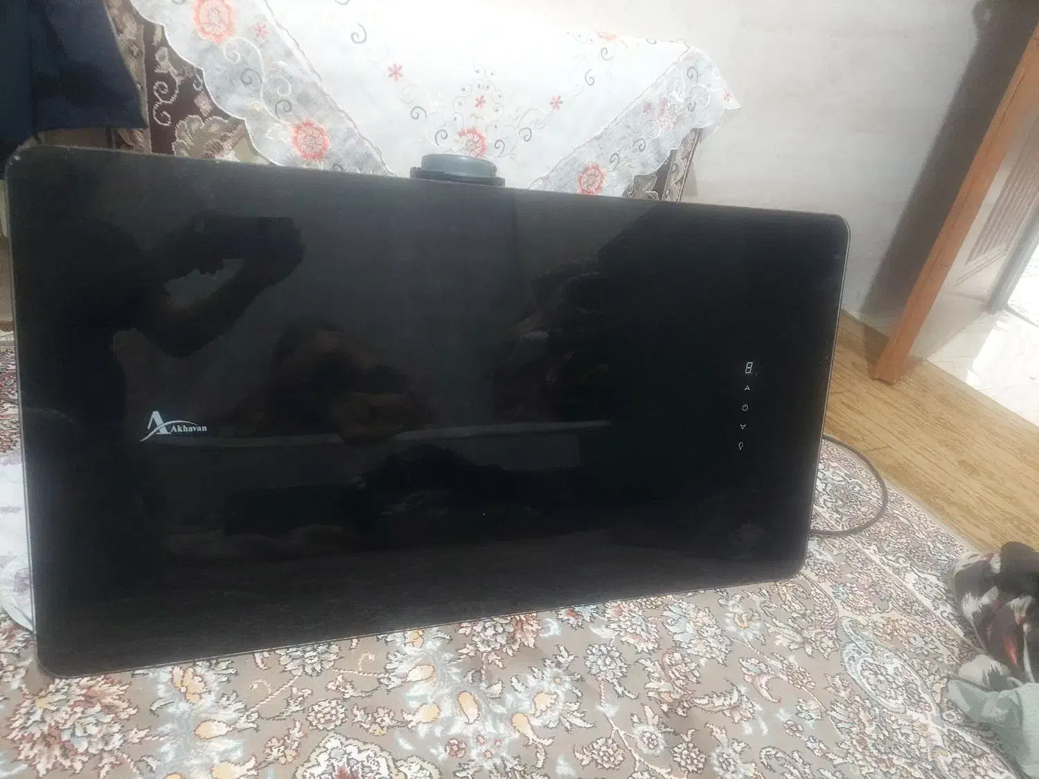 هود لمسی دو موتوره در حد نوع|هود|صومعه‌سرا, |دیوار