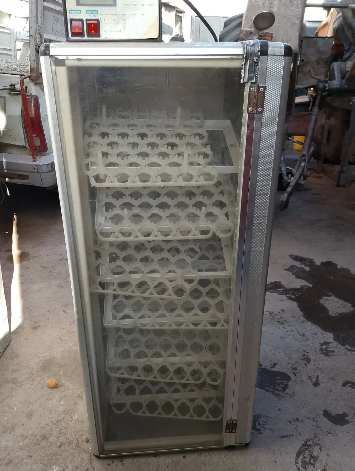 دستگاه جوجه کشی تخم مرغ ۳۰۰تایی ۱۳ملیون|ماشین‌آلات صنعتی|جیرنده, |دیوار