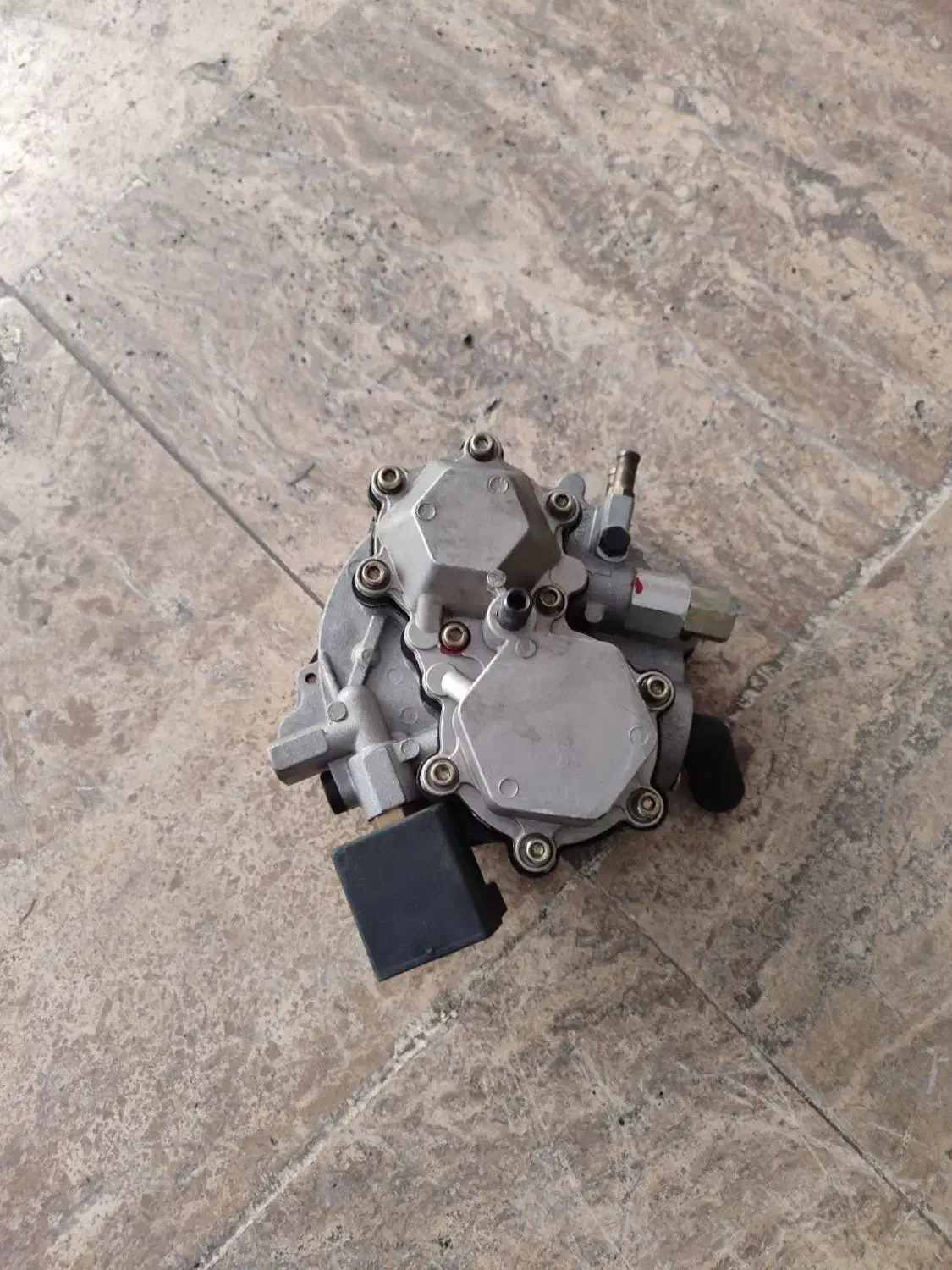 رگلاتور گاز سی ان جی|قطعات یدکی و لوازم جانبی|تهران, نبی اکرم|دیوار