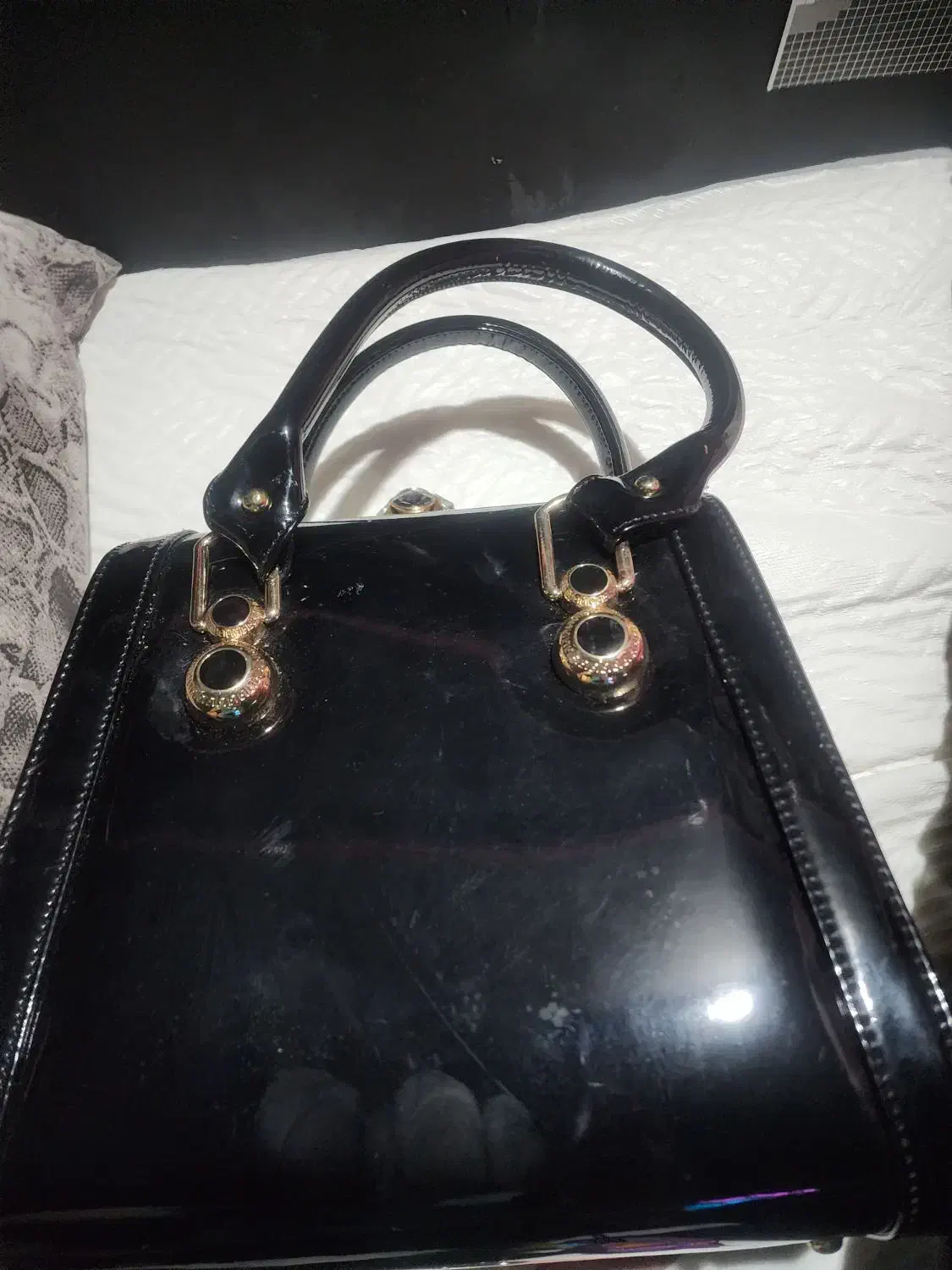 کیف مجلسی ورنی|کیف، کفش، کمربند|اراک, |دیوار