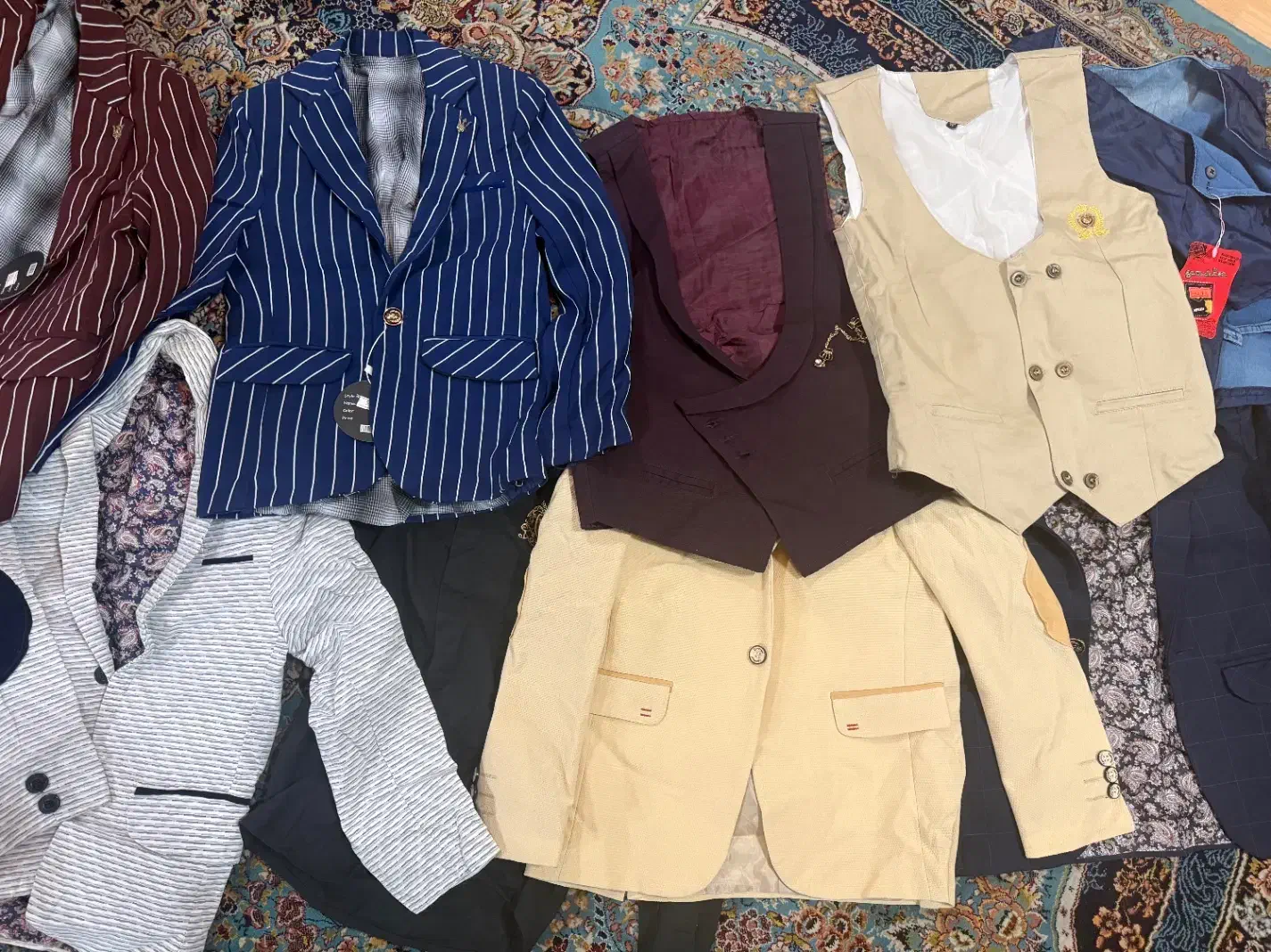 لباس کودک|کفش و لباس بچه|رشت, فلسطین|دیوار