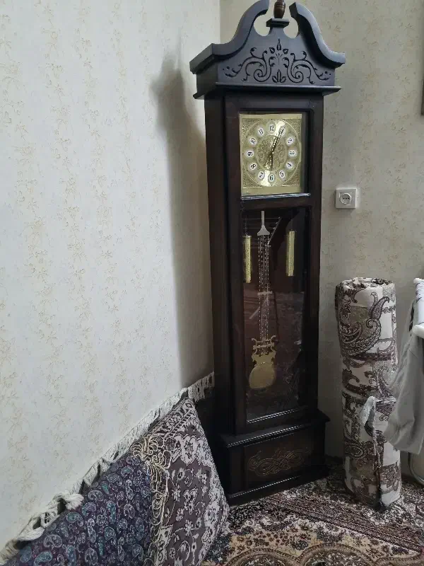 ساعت ایستاده سالم|ساعت دیواری و تزئینی|مشهد, سیس‌آباد|دیوار