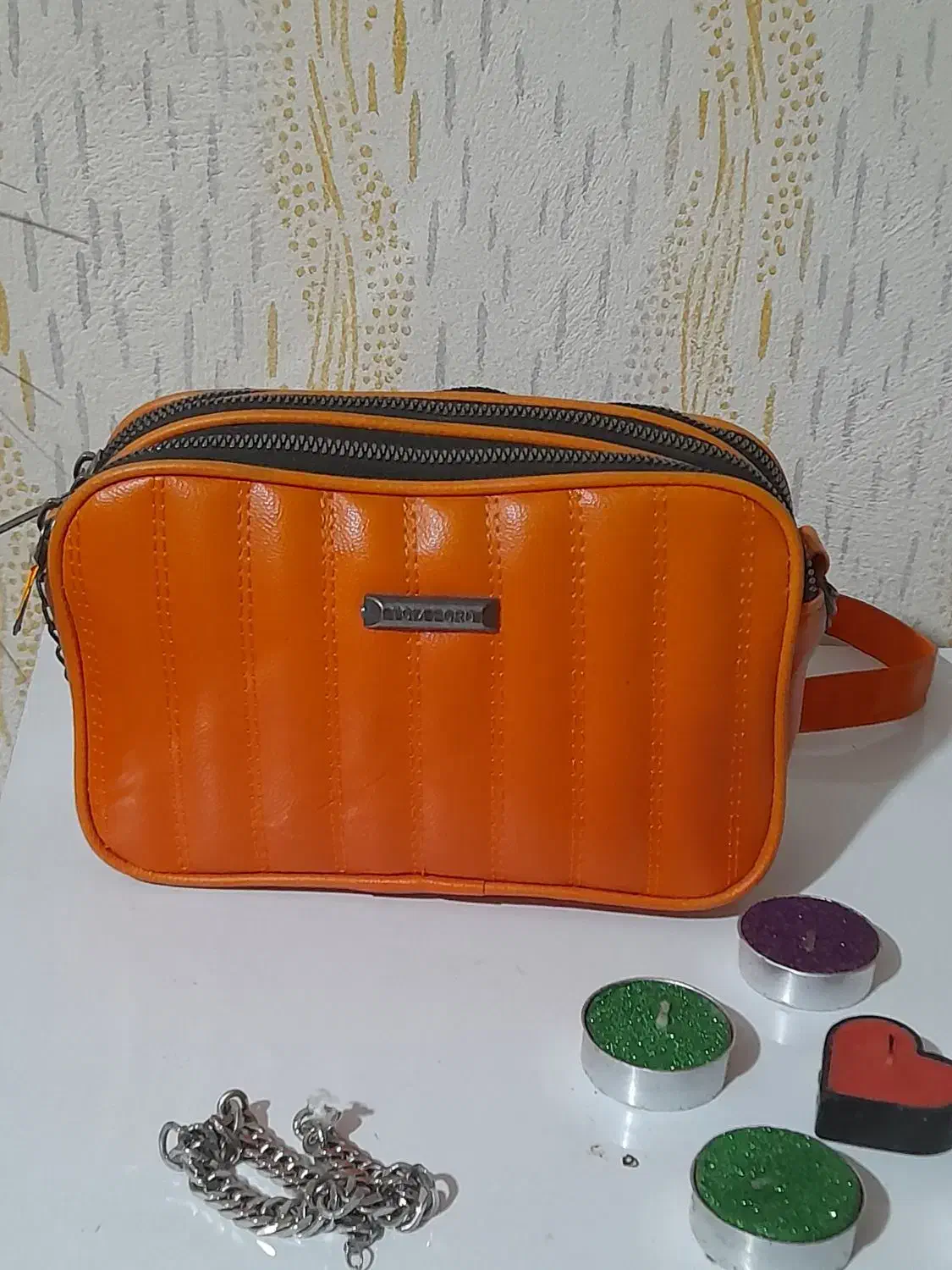 کیف و لباس|کیف، کفش، کمربند|خرمآباد (تنکابن), |دیوار