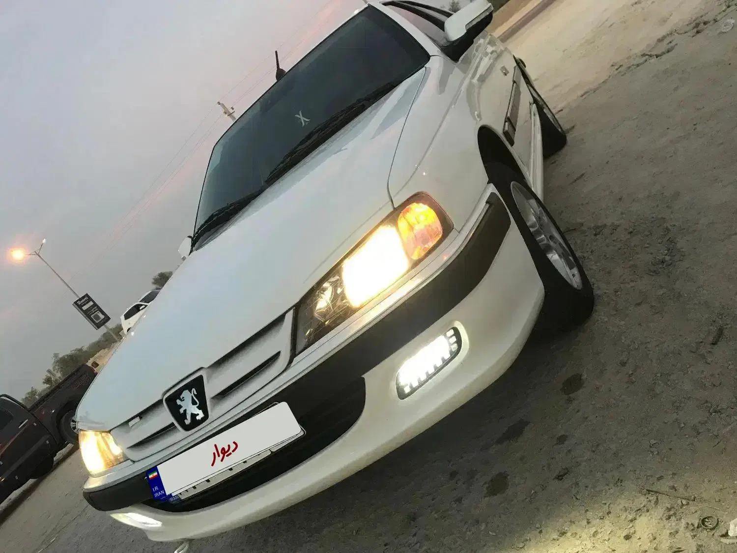 پژو پارس فول سفارشی مدل 401|خودرو سواری و وانت|قشم, |دیوار