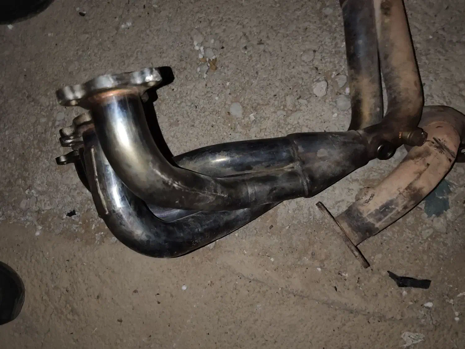 هدرز استیل تیوفایو|قطعات یدکی و لوازم جانبی|چرداول, |دیوار