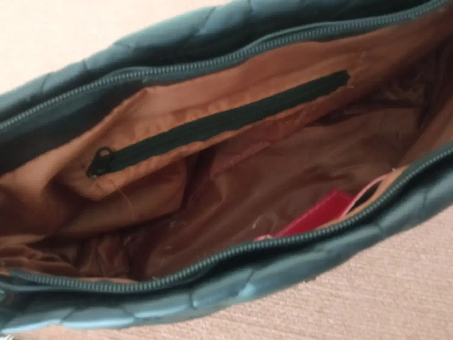 کیف مجلسی رو دوشی|کیف، کفش، کمربند|اصفهان, بهارستان|دیوار