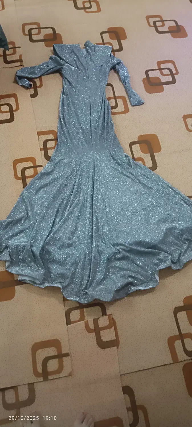 لباس مجلسی|لباس|نظرآباد, نظرآباد|دیوار