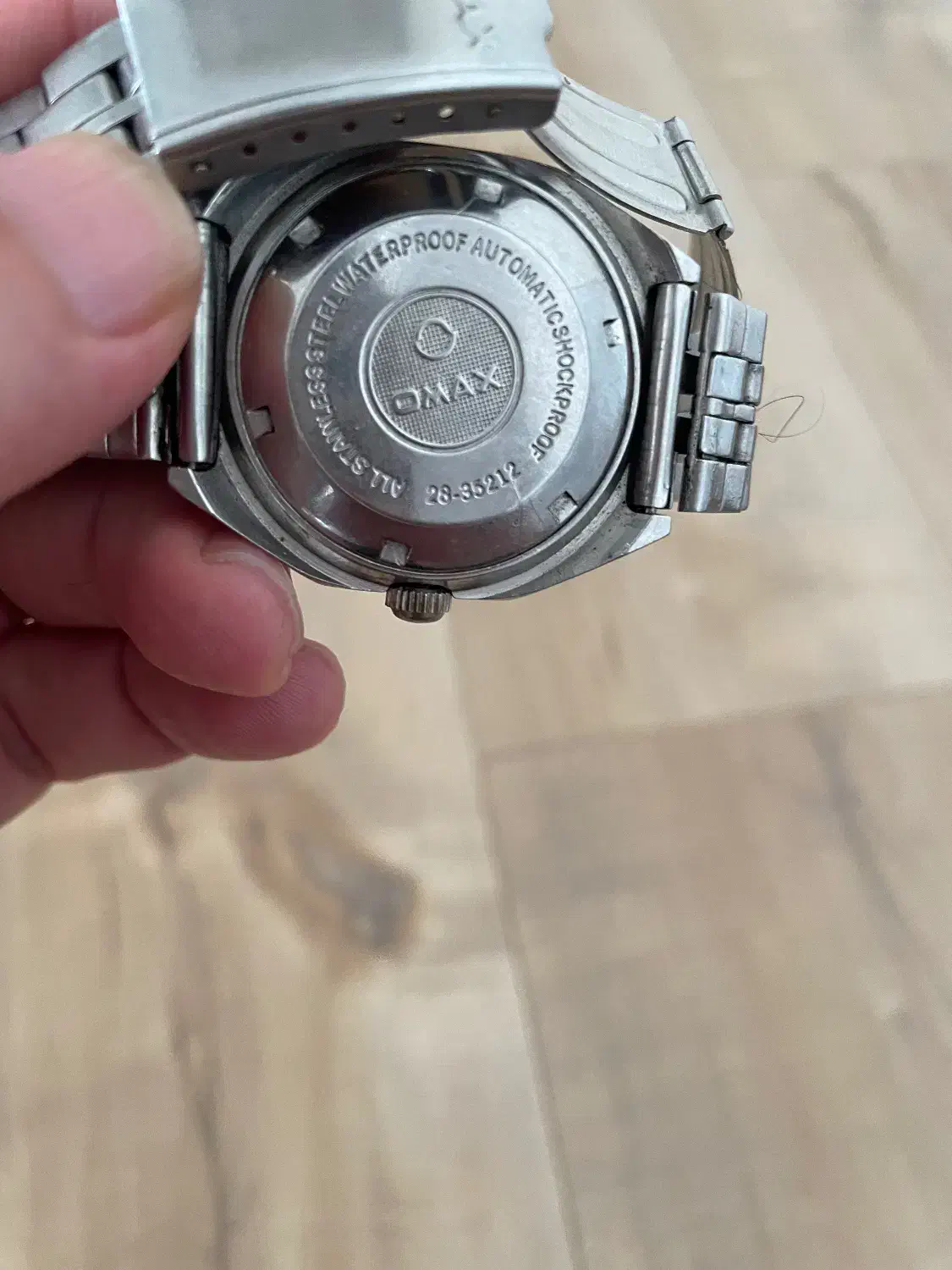 ساعت OMAX سوئیسی قدیمی در حد با قطعات فابریک|ساعت|تبریز, |دیوار