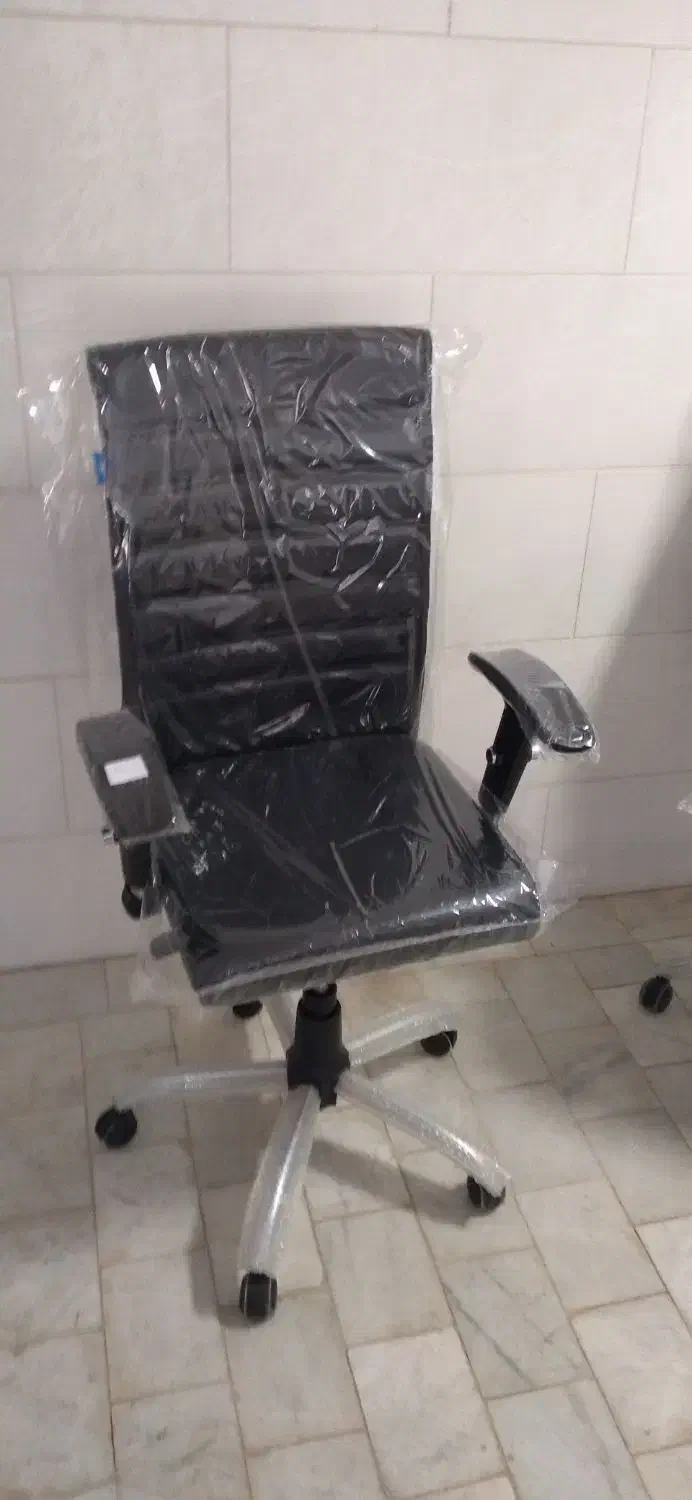 صندلی گردان جکدار|صندلی و نیمکت|اردکان, |دیوار