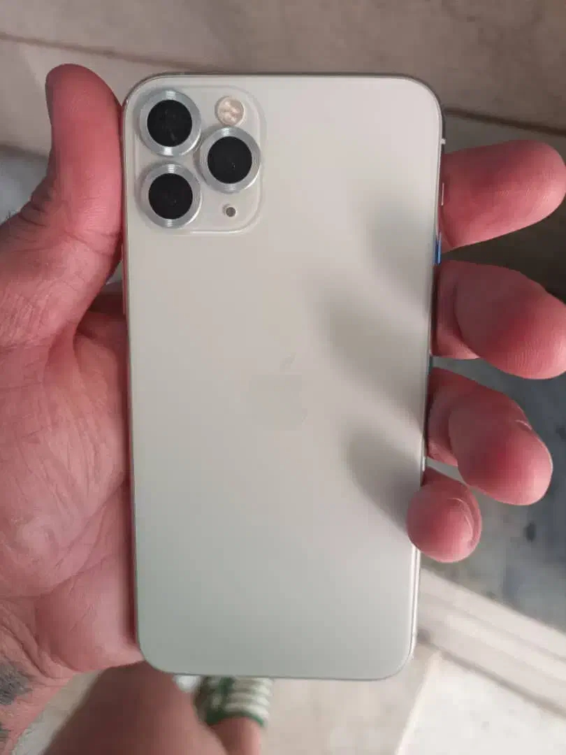 اپل ۱۱پرو ۲۵۶ LLA فوق تمیز|موبایل|تهران, تهرانسر مرکزی|دیوار