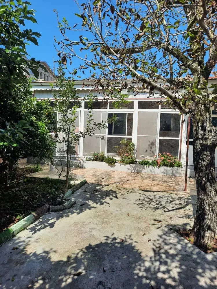 فروش ویلایی ۱۸۰ متری همراه یک سوییت ۵۵ متری|فروش خانه و ویلا|بندر انزلی, امامزاده|دیوار