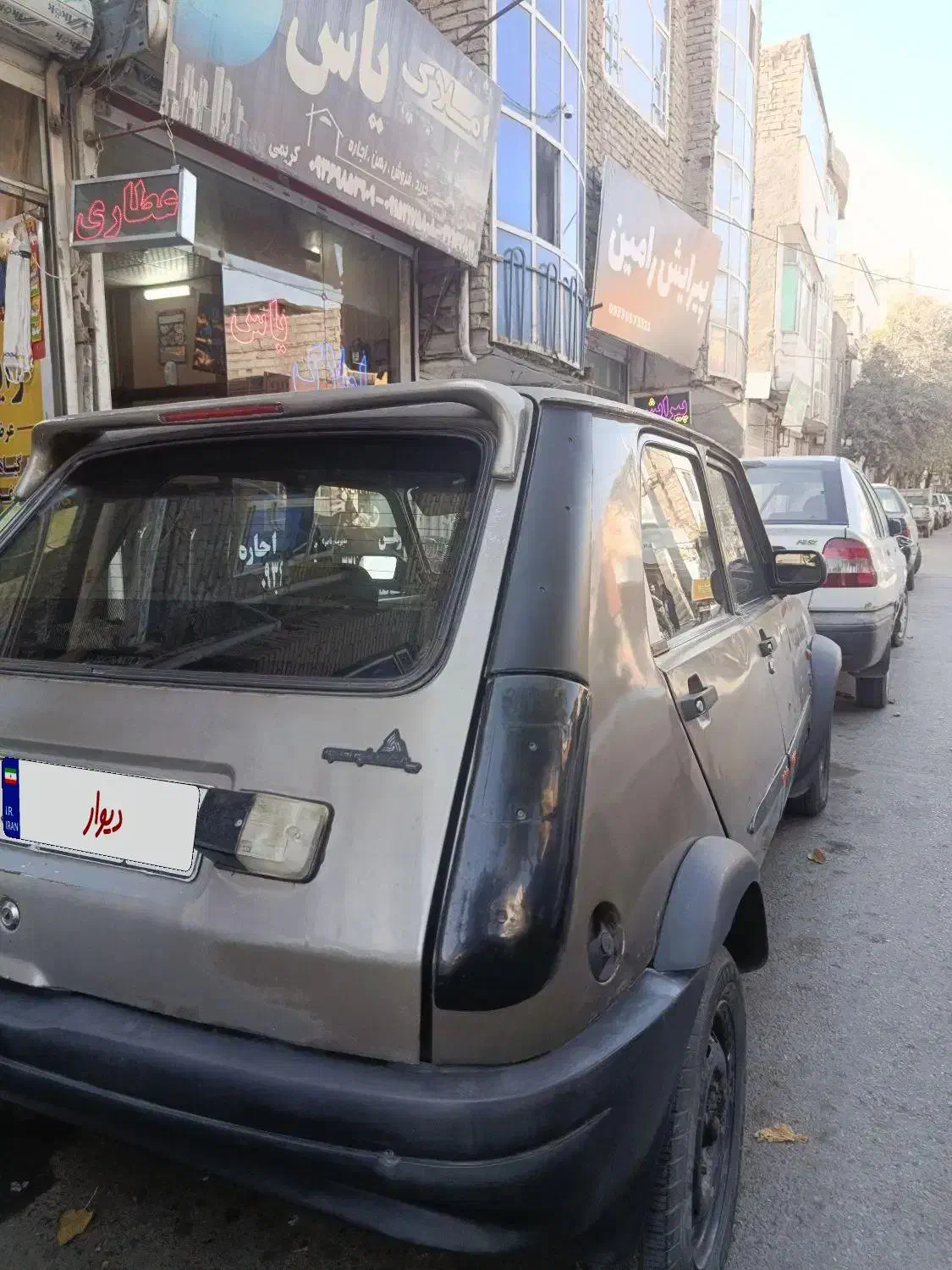 پیکی مدل ۸۱ بژ سالم و رو پا تمام خرجی ها انجام شده|خودرو سواری و وانت|مشهد, طبرسی شمالی|دیوار