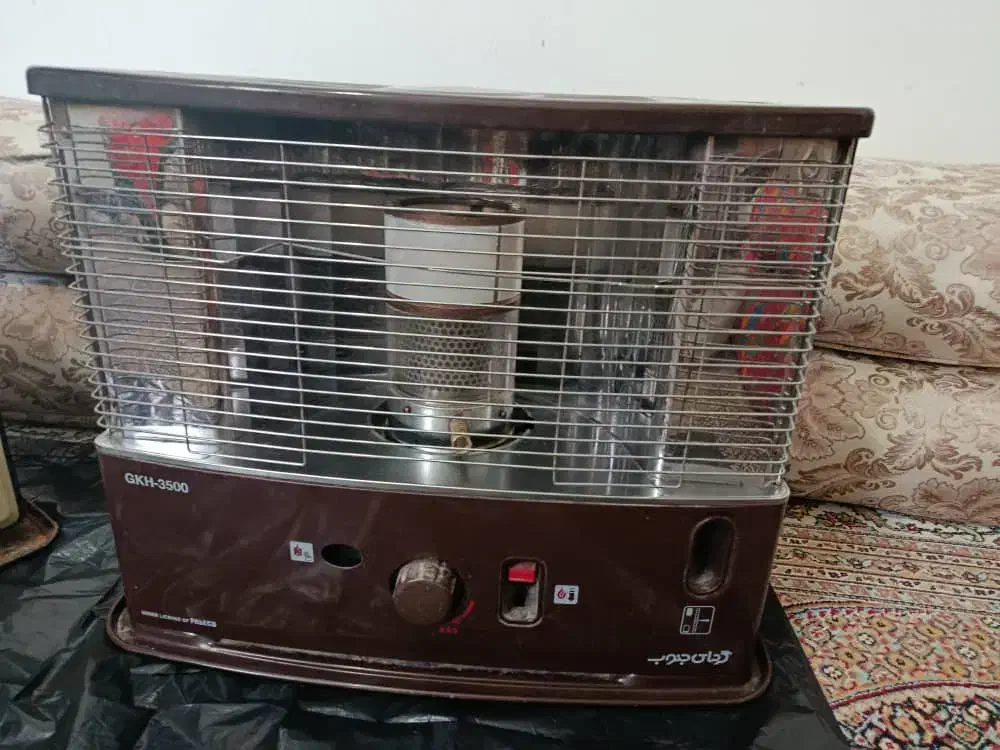 دوعدد بخاری نفتی در حد نو|بخاری، هیتر، شومینه|سراوان, |دیوار