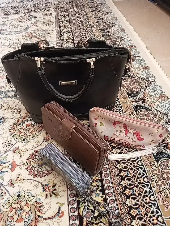 کیف|کیف، کفش، کمربند|قائن, |دیوار