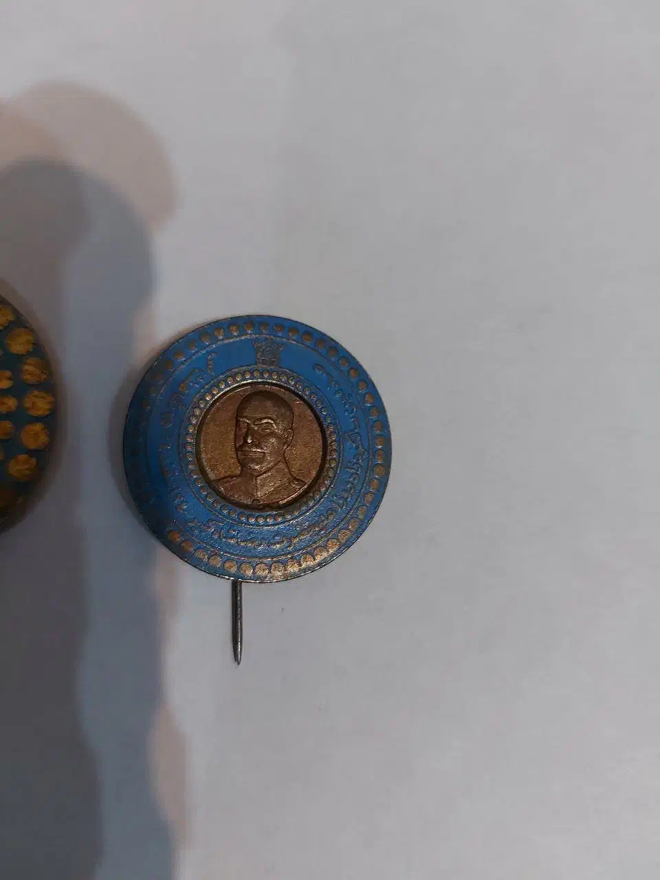 سنجاق سینه پهلوی|جواهرات|نجف‌آباد, امیرکبیر|دیوار