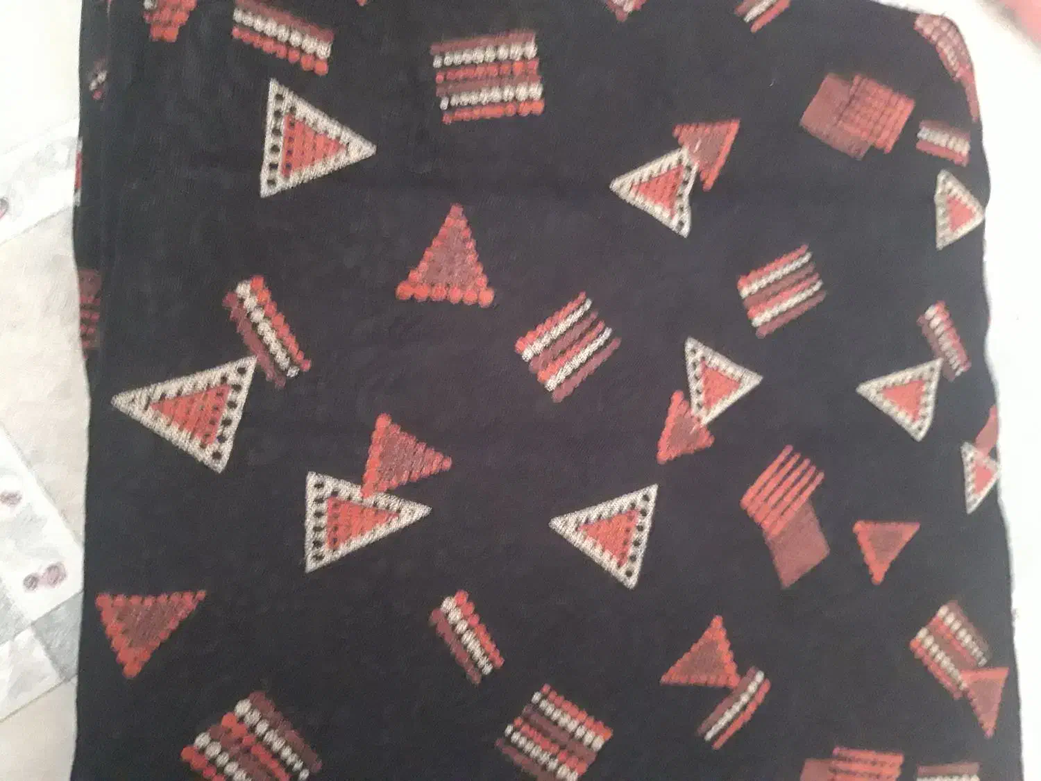 پارچه چادری|لباس|کرمان, |دیوار