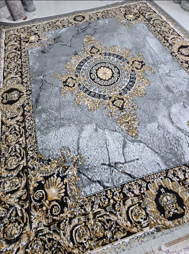 فرش ۱۲متری فقط ۴میلیون‌  نو داخل کاور|فرش|زاهدان, |دیوار