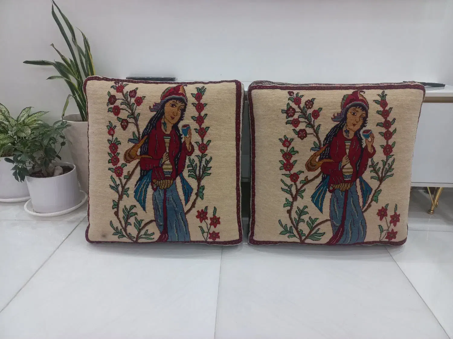 پشتی دستبافت|پشتی|اراک, |دیوار