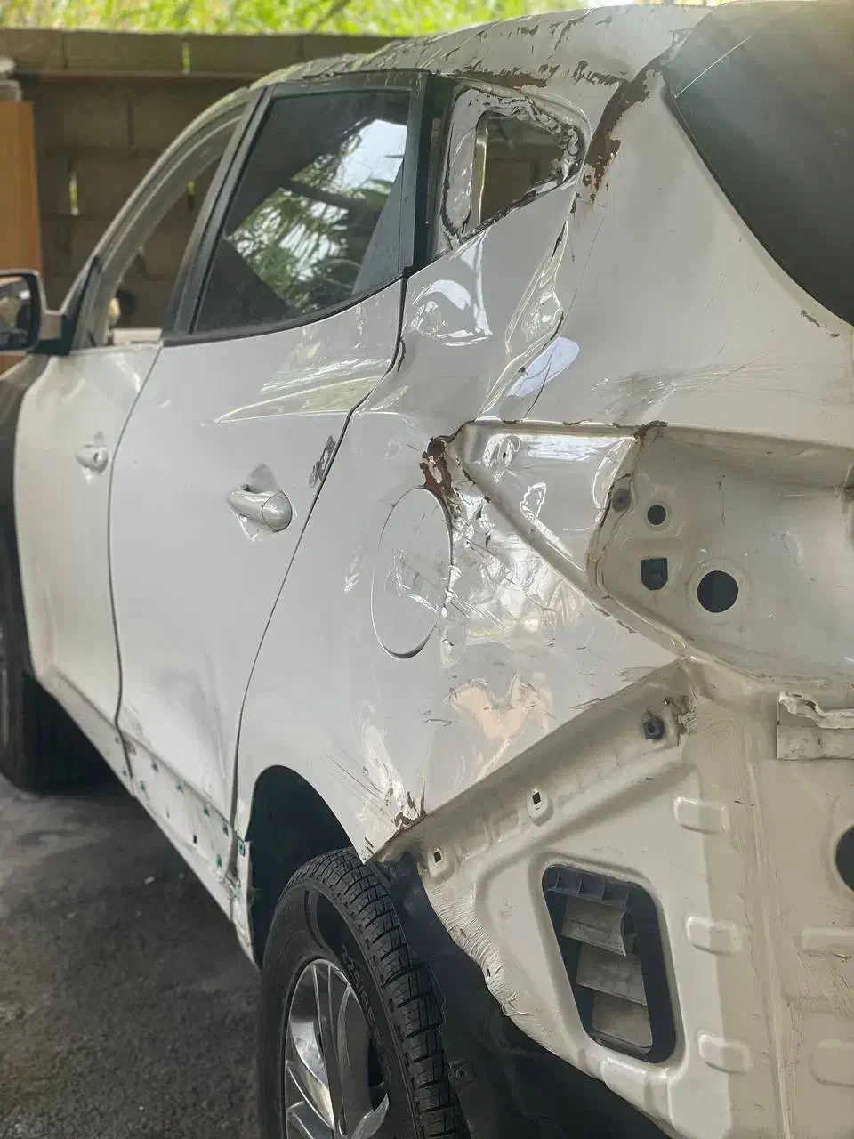 توسان ۲۰۱۶ تصادفی|خودرو سواری و وانت|رشت, جانبازان|دیوار