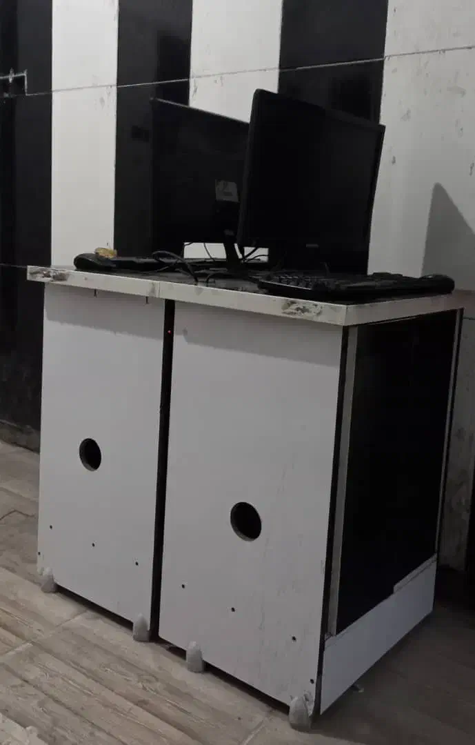 فروش دو عدد کیس کامپیوتر|رایانه رومیزی|زاهدان, |دیوار