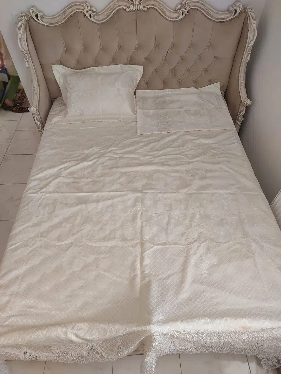 رو تختی  دو نفره عروس|سرویس روتختی|پردیس, فاز ۱۱|دیوار