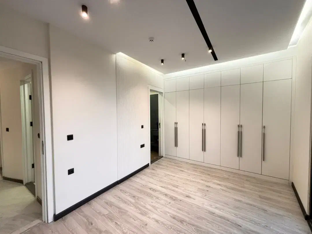 قلندری جنوبی۱۹۵متر۳خواب کلیدنخورده