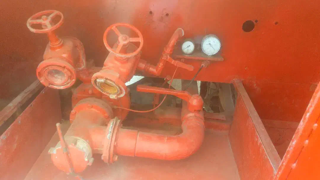 نیسان آتش نشانی با پمپ و مخزن معاوضه|خودرو سواری و وانت|اصفهان, کوی امیریه|دیوار