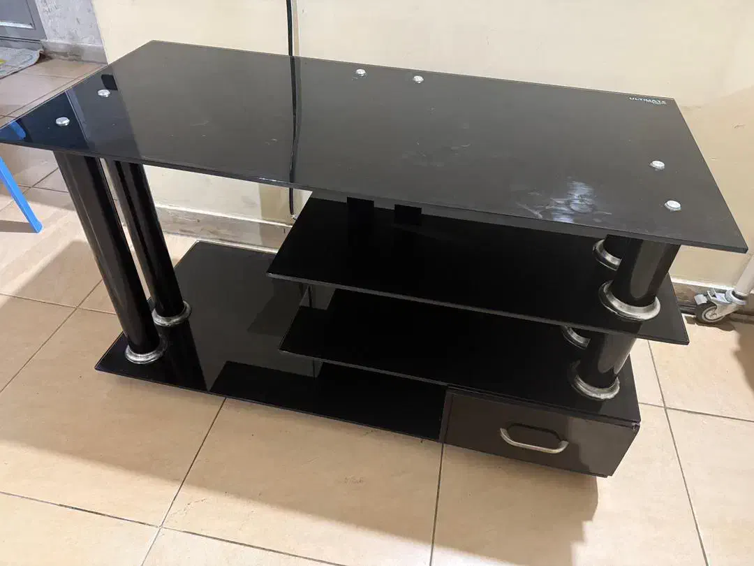 میز تلویزیون شیشه ای|میز تلویزیون|رشت, دیلمان|دیوار