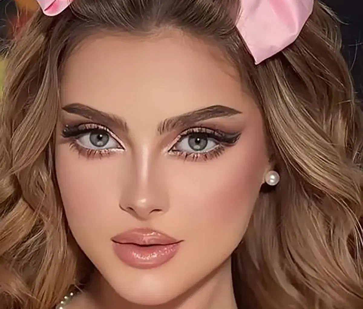 آموزش و خدمات آرایشگری در اموزشگاه یگانه|خدمات آرایشگری و زیبایی|اردبیل, |دیوار