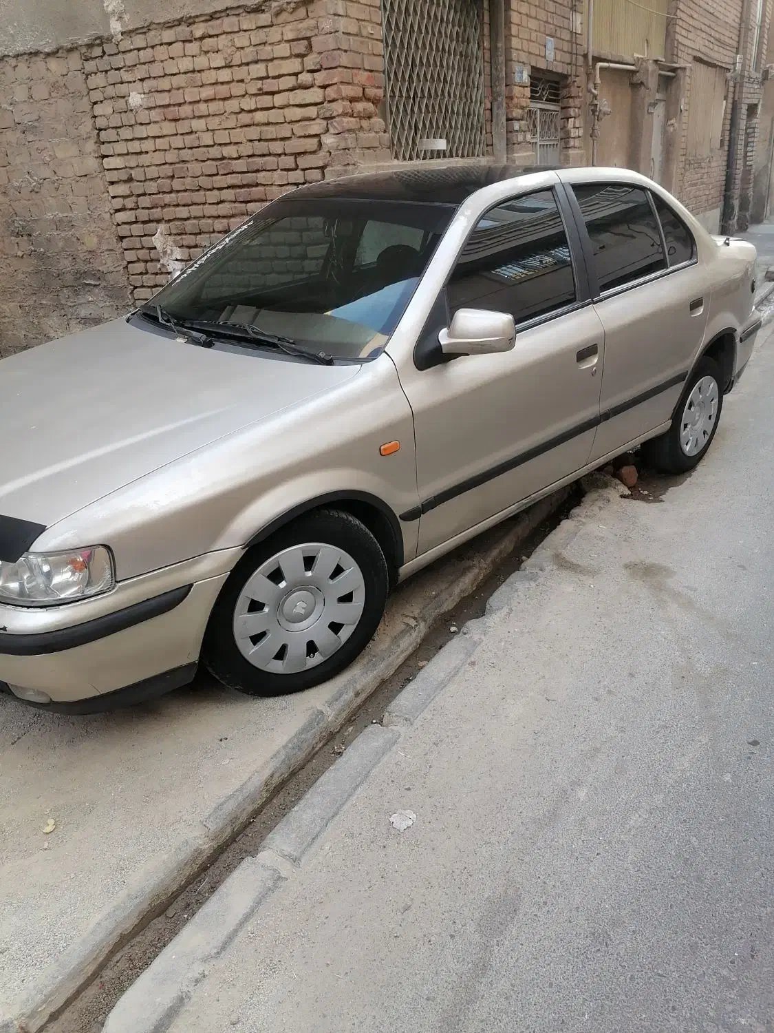 سمند مدل۸۲|خودرو سواری و وانت|تهران, بلورسازی|دیوار