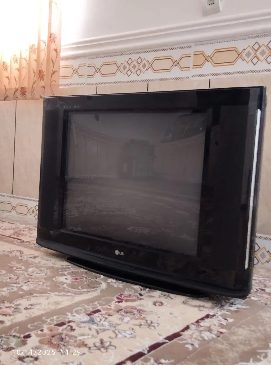 تلویزیون|تلویزیون و پروژکتور|دوگنبدان, |دیوار