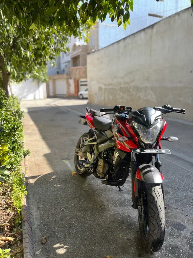 ns200|موتورسیکلت|گنبد کاووس, |دیوار