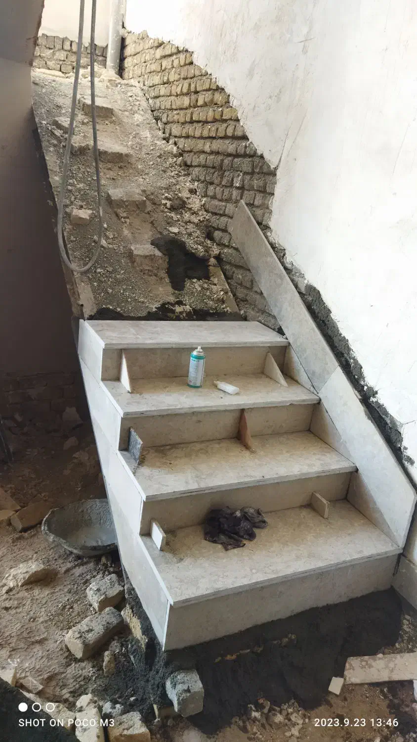 کاشیکاری سرامیک سیمان کاری پله دیوار موزاییک کاری|خدمات پیشه و مهارت|تربت‌حیدریه, بالا ولایت|دیوار