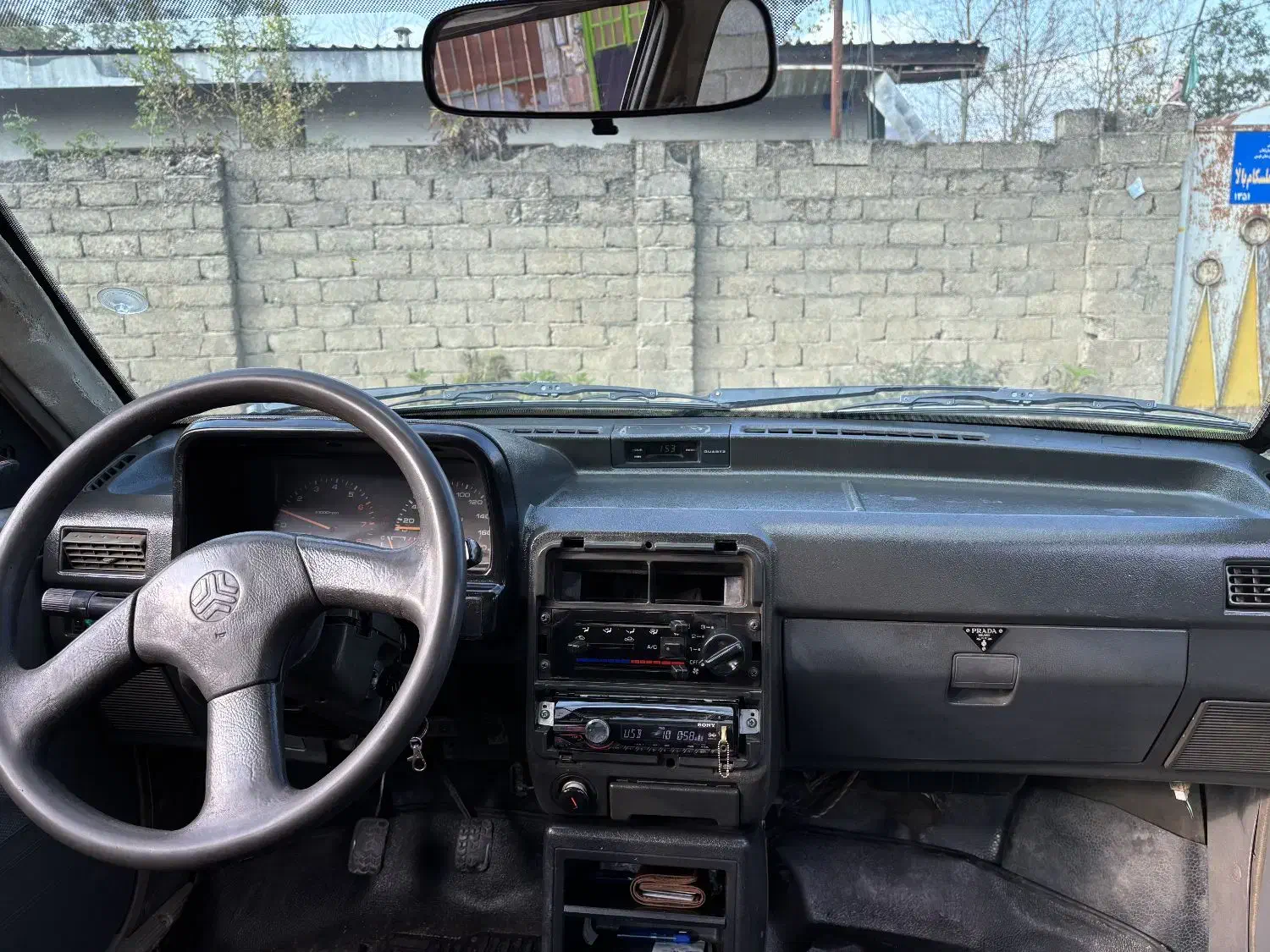 خودرو سواری|خودرو سواری و وانت|رشت, منظریه|دیوار